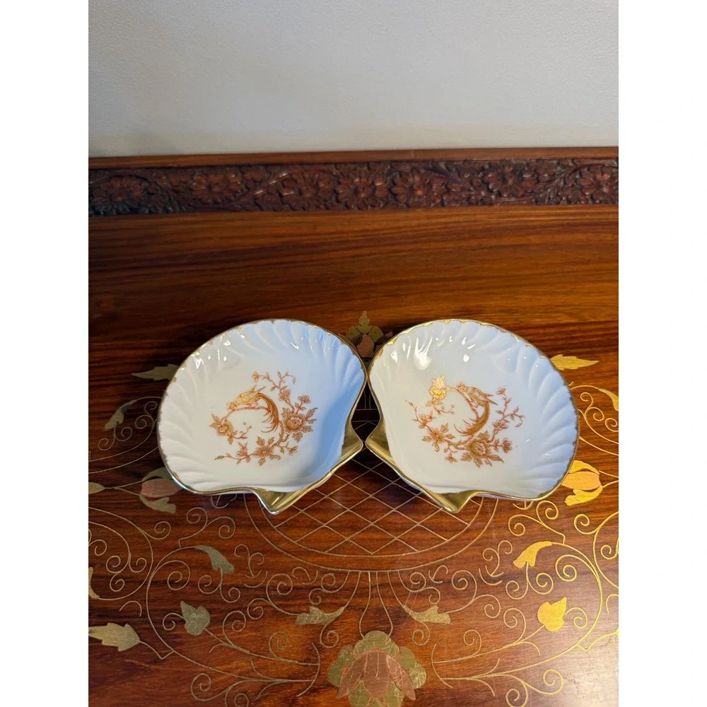 Vintage Limoges Porcelain Shell Trinket Dishes Pair‎